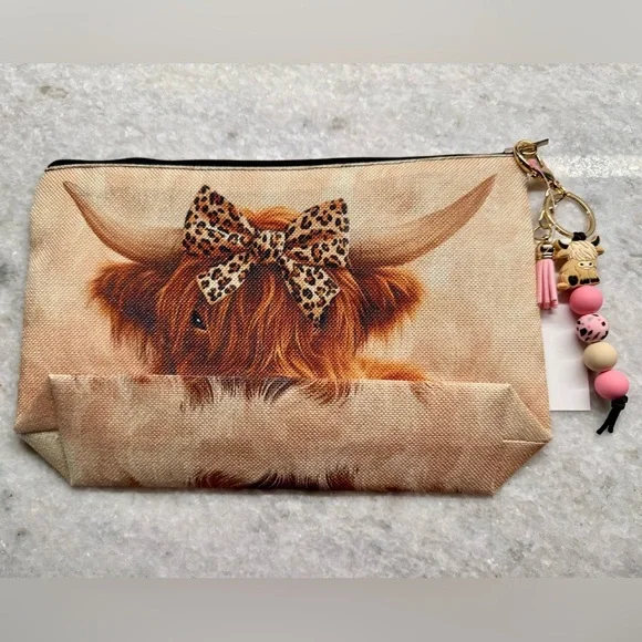 New Highland Cow w/ Leopard Bow Makeup Tech Pencil Bag w/ Pink Keychain - 10.5” - Picture 7 of 8